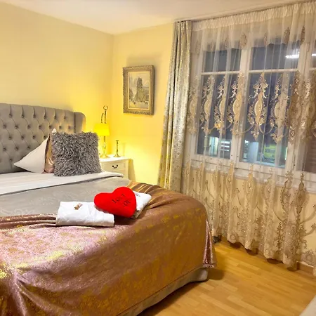 Apartman Bahnhof West *