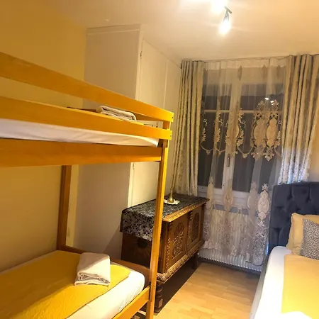 Bahnhof West 아파트 인터라켄