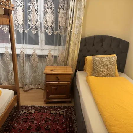 Lägenhet Bahnhof West