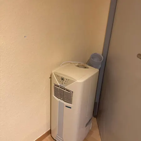 Bahnhof West * Interlaken