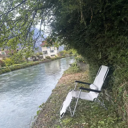 Bahnhof West إنترلاكن