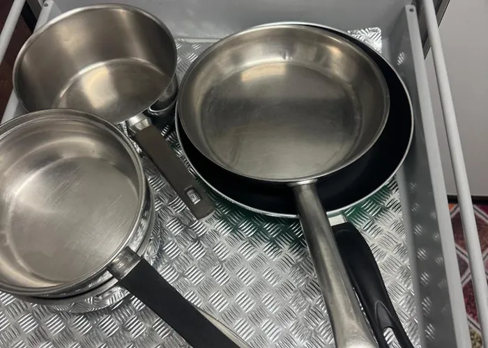 Bahnhof West * Interlaken