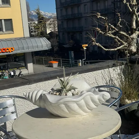 Bahnhof West Apartment Interlaken