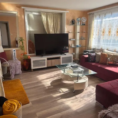 Bahnhof West Apartment