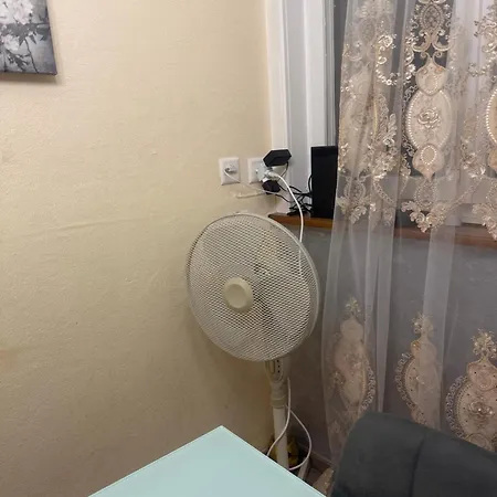 Apartman Bahnhof West *